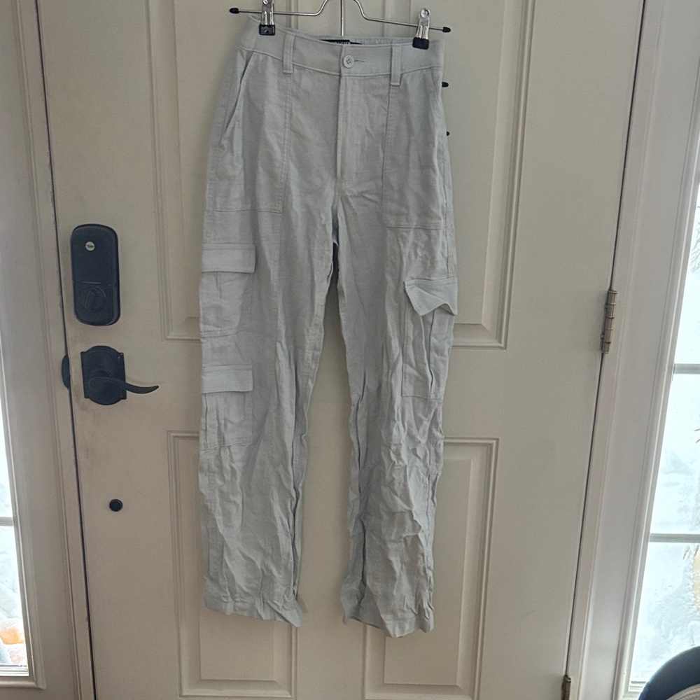 Hollister Light Gray Cargo Pants
